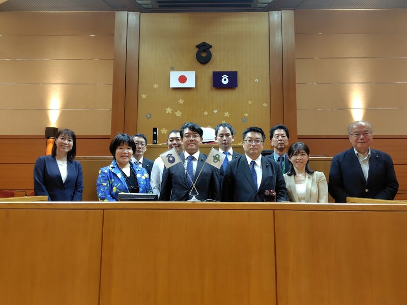 名張市子ども条例は、議員提案条例であり、提案させていただきました